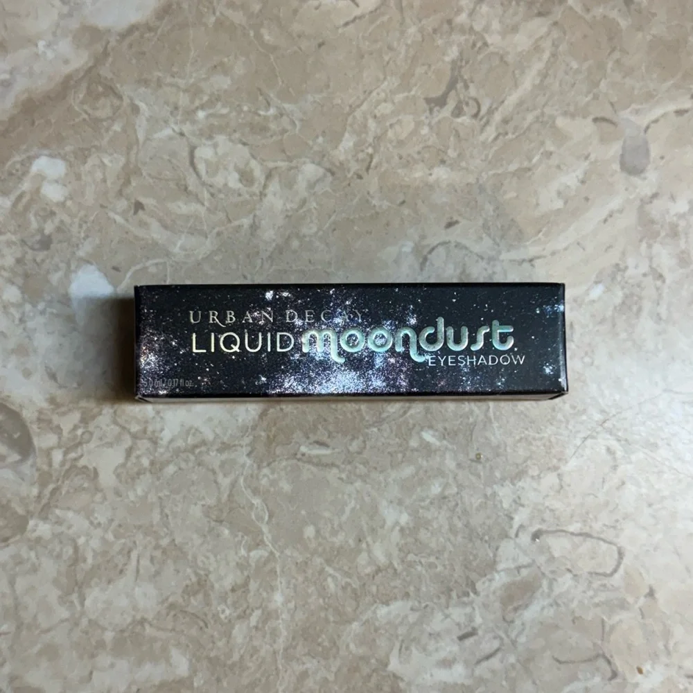 URBAN DECAY Moondust Liquid Eyeshadow Magnetic Dark Purple Glitter Finish NEW
